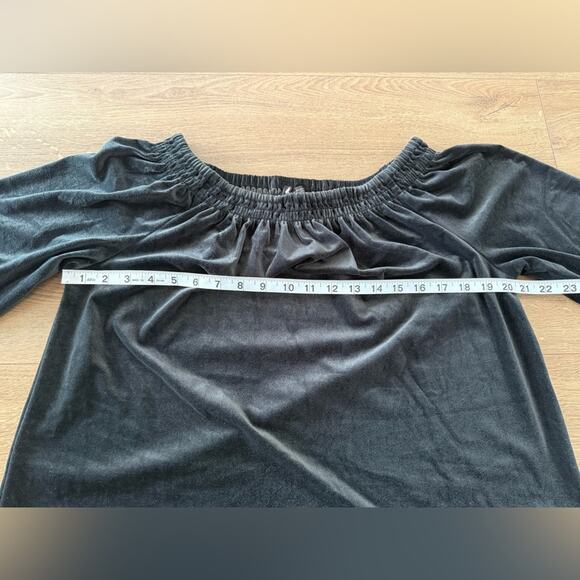 NWT J. Jill Wearever Collection Convertible Off-Shoulder Black Velvet Top Sz Med - Picture 9 of 10
